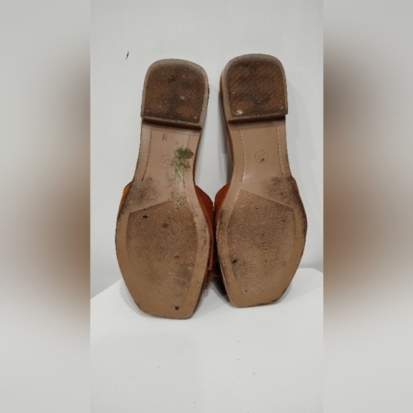 COPPER POM POM SLIDES - Picture 4 of 6